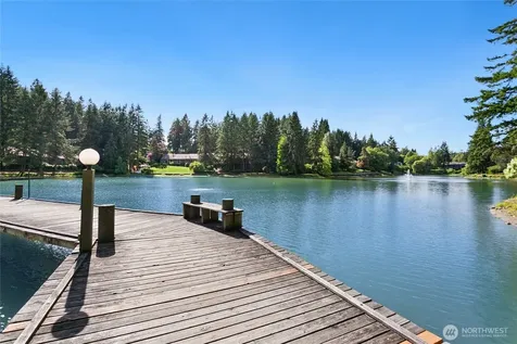 13832 NE 66th Street Redmond WA 98052