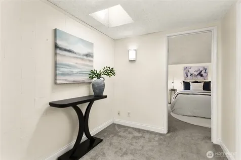 13832 NE 66th Street Redmond WA 98052