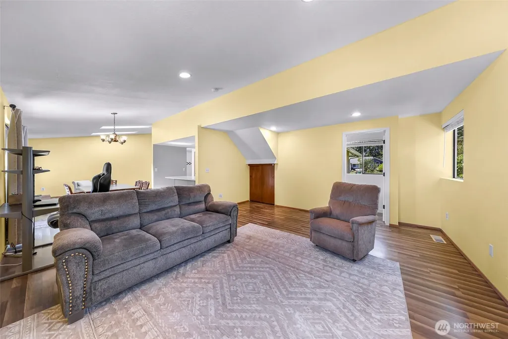 4916 139th Place NE Marysville WA 98271