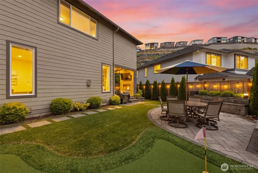 2707 162nd Avenue Ct E Lake Tapps WA 98391