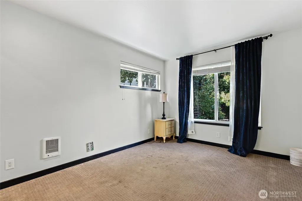804 N Motor Place Seattle WA 98103