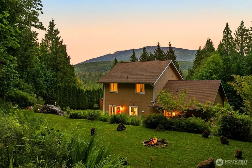 755 Top Place Sedro Woolley WA 98284