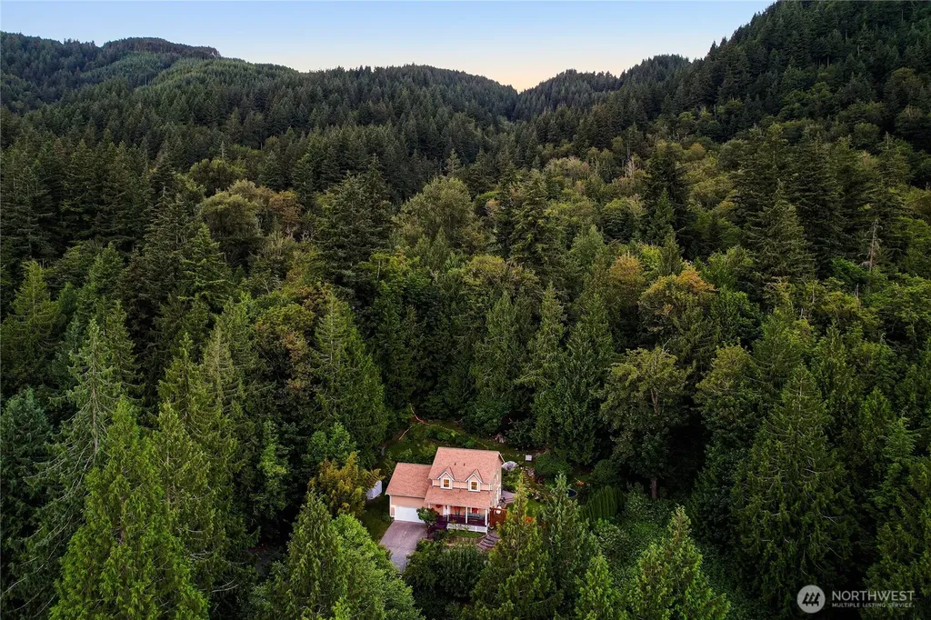 755 Top Place Sedro Woolley WA 98284