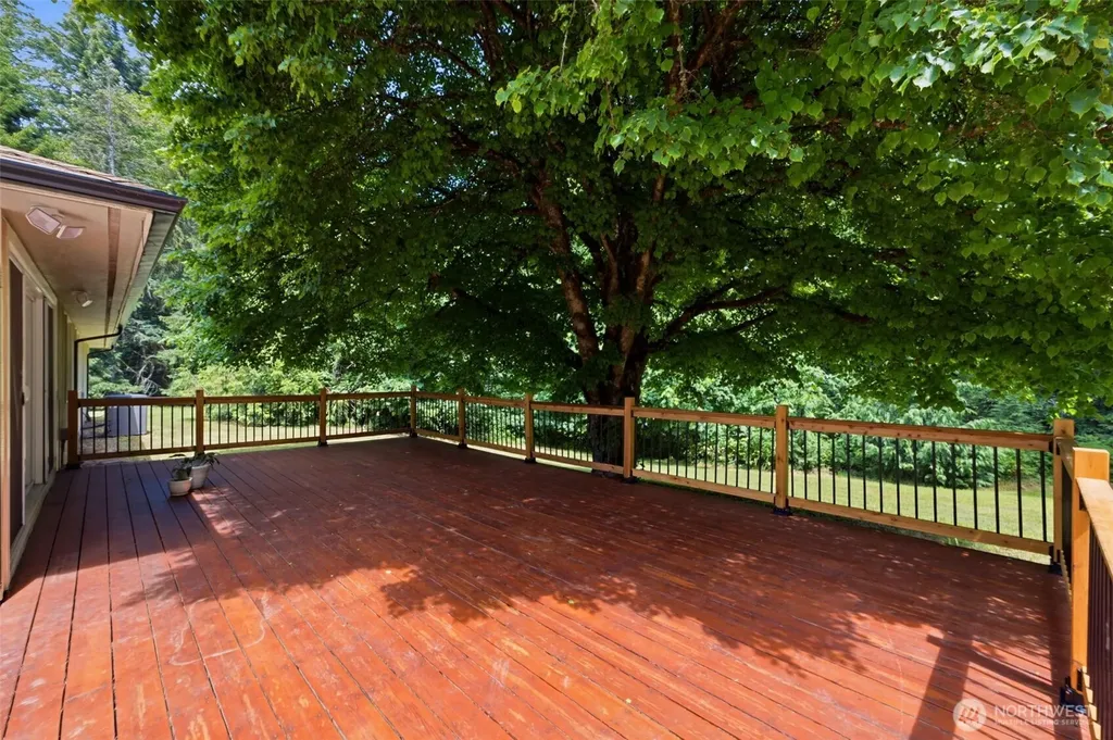 10146 Banner Road SE Olalla WA 98359