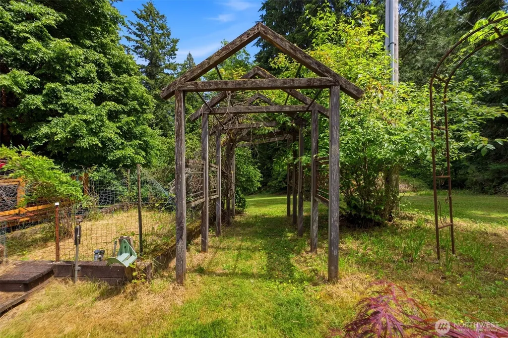 10146 Banner Road SE Olalla WA 98359