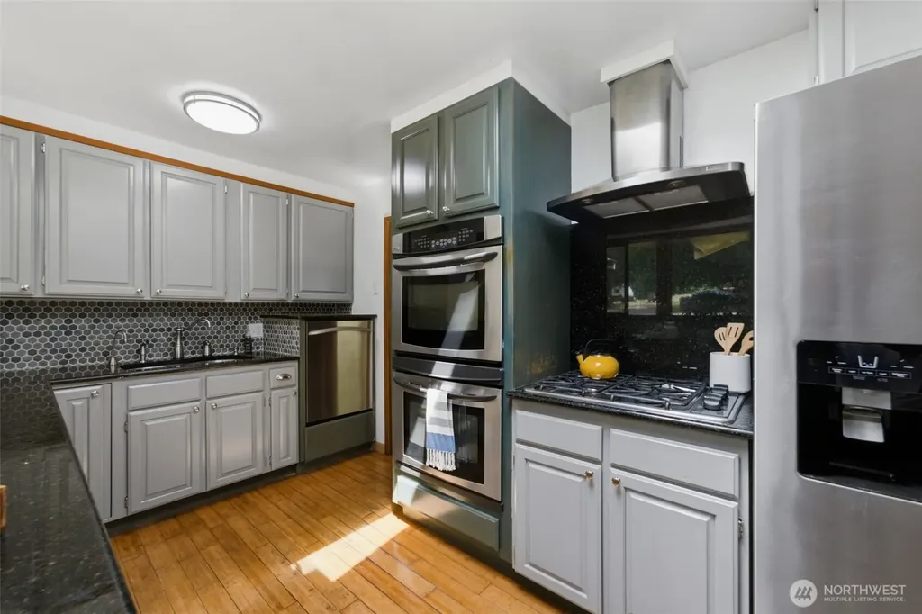10146 Banner Road SE Olalla WA 98359