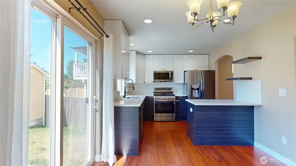 1720 S 85th Street Court Tacoma WA 98444