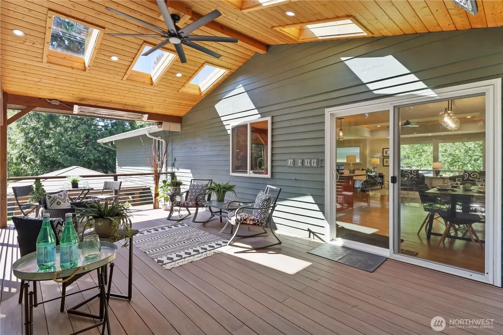 12100 105th Place NE Kirkland WA 98034