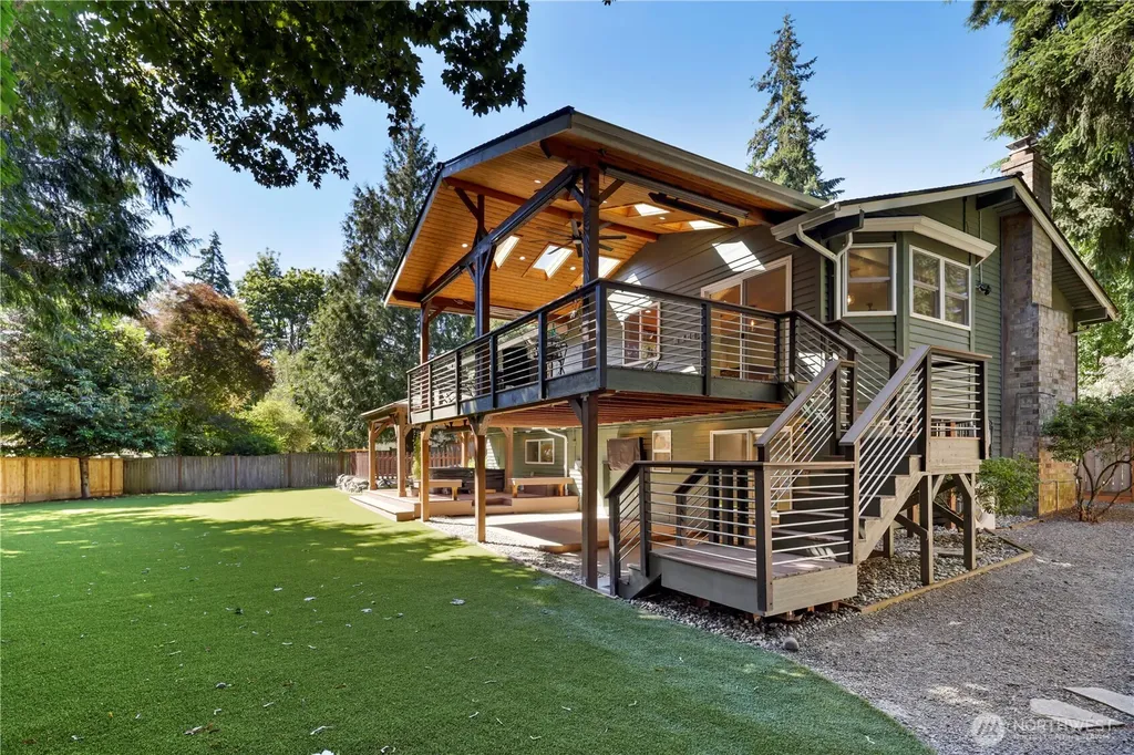 12100 105th Place NE Kirkland WA 98034
