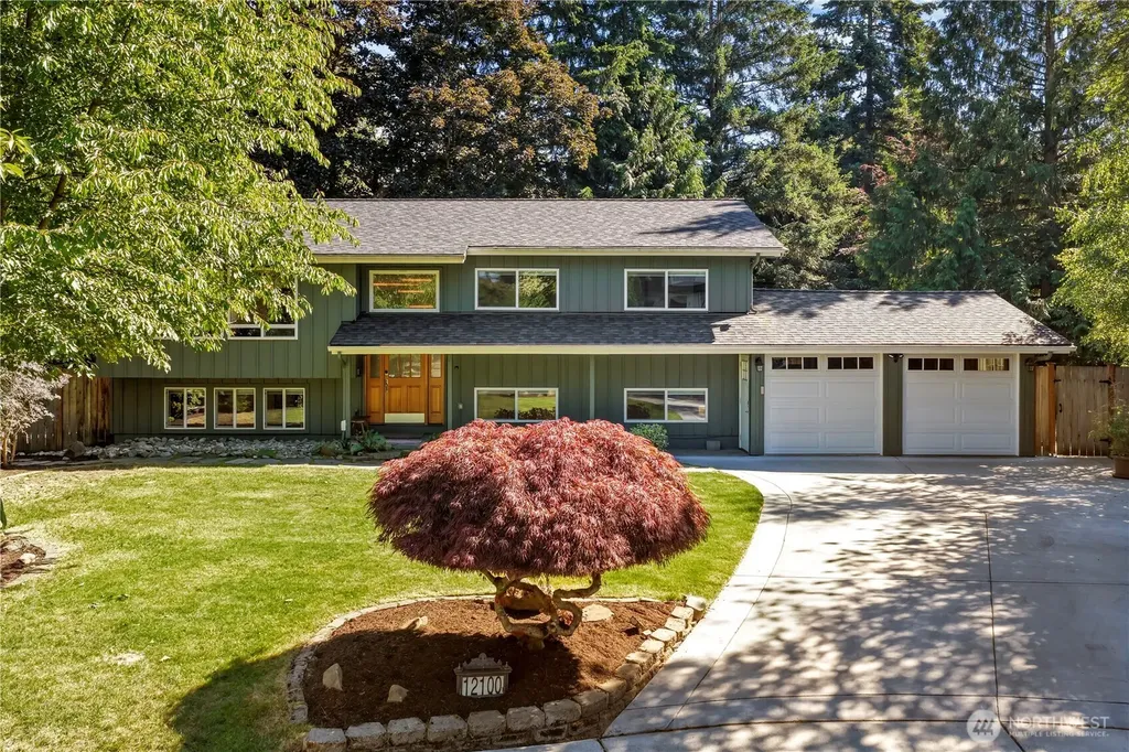 12100 105th Place NE Kirkland WA 98034
