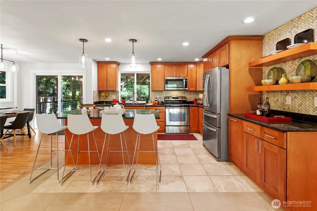 12100 105th Place NE Kirkland WA 98034
