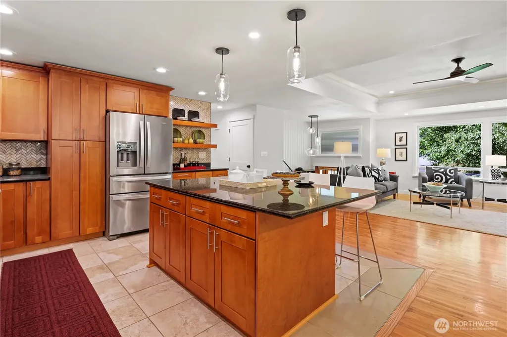 12100 105th Place NE Kirkland WA 98034