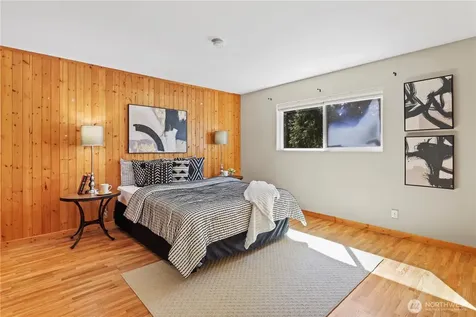 12100 105th Place NE Kirkland WA 98034