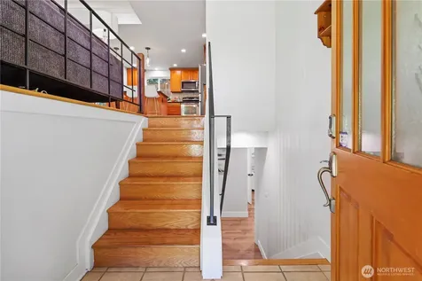 12100 105th Place NE Kirkland WA 98034