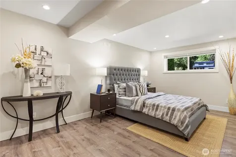 12100 105th Place NE Kirkland WA 98034