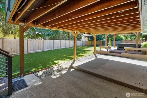 12100 105th Place NE Kirkland WA 98034