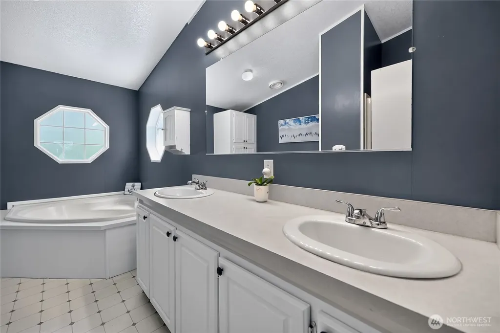 22430 Criddle Lane Mount Vernon WA 98274
