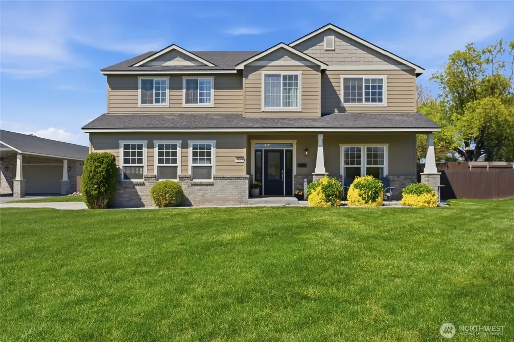 99206 E Ridgeview Drive Kennewick WA 99338