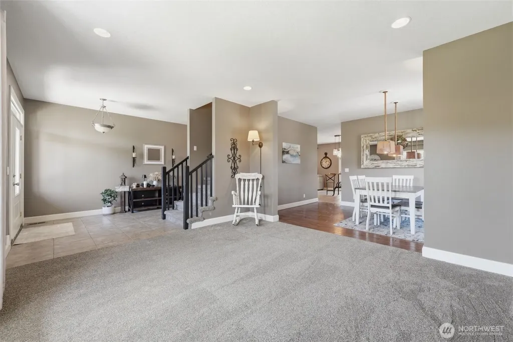 99206 E Ridgeview Drive Kennewick WA 99338