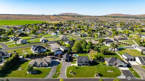 99206 E Ridgeview Drive Kennewick WA 99338