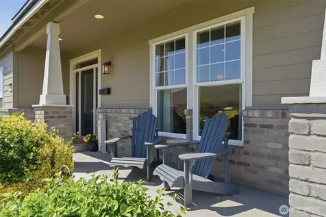 99206 E Ridgeview Drive Kennewick WA 99338