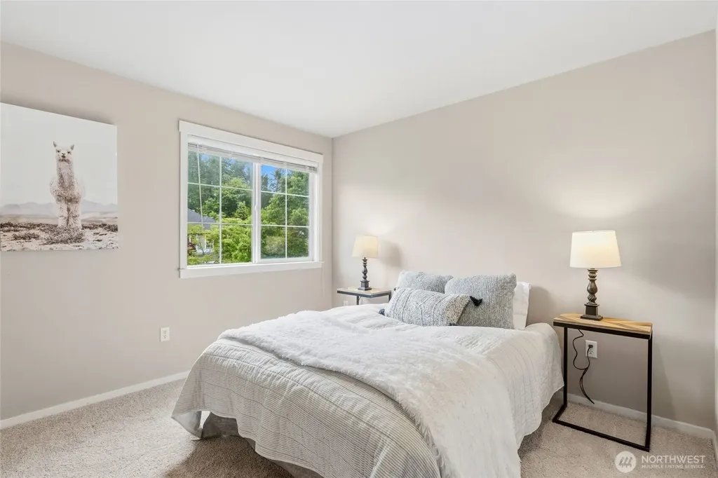 17123 Parkside Way SE Renton WA 98058