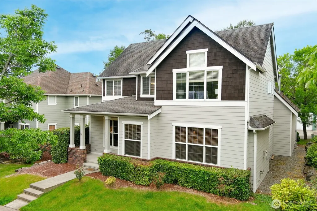 17123 Parkside Way SE Renton WA 98058