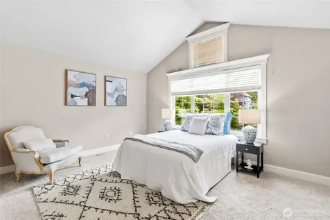 17123 Parkside Way SE Renton WA 98058