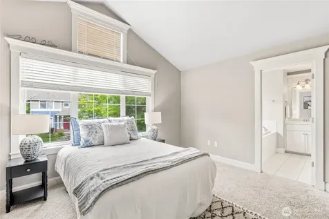 17123 Parkside Way SE Renton WA 98058