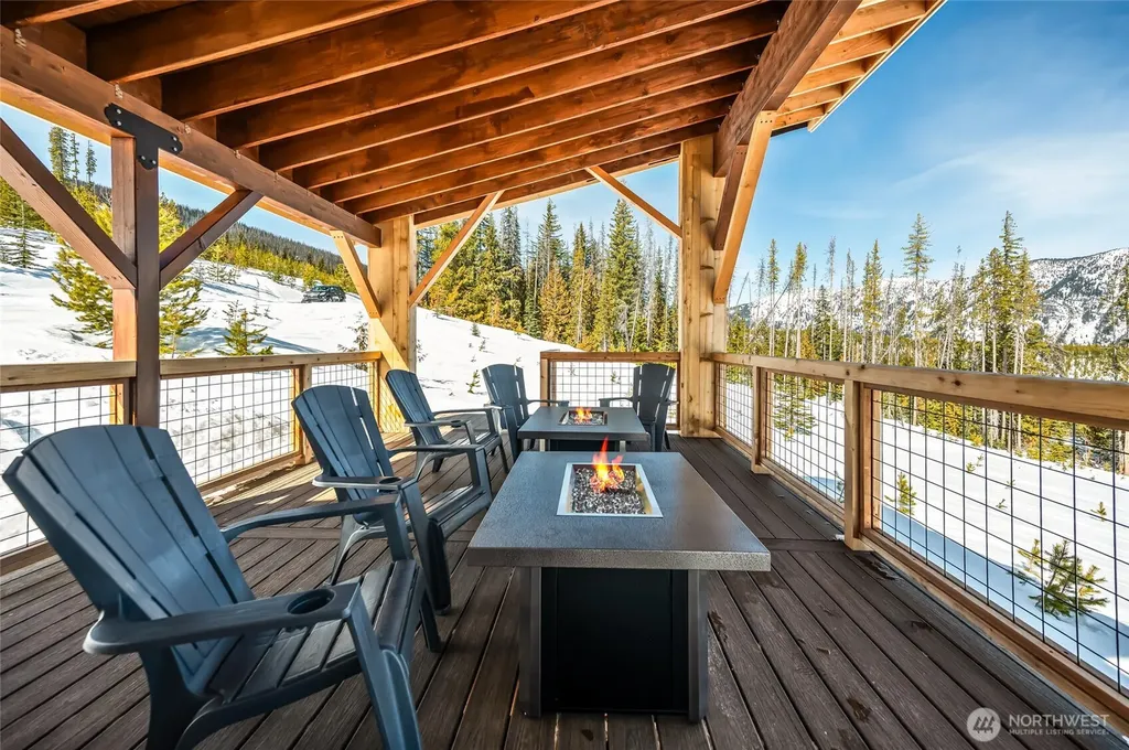 2 Coulter Creek Road Lake Wenatchee WA 98826