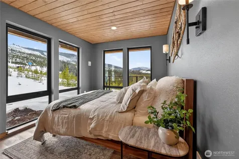 2 Coulter Creek Road Lake Wenatchee WA 98826