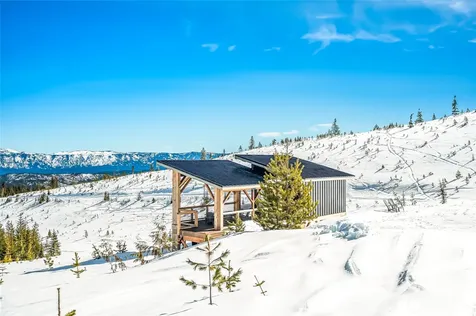 2 Coulter Creek Road Lake Wenatchee WA 98826