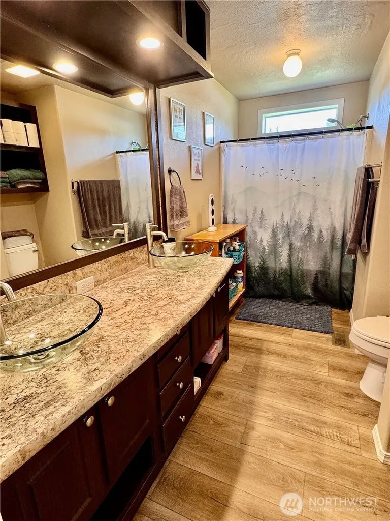 20 W Freedom Lane Shelton WA 98584