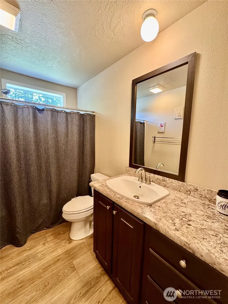 20 W Freedom Lane Shelton WA 98584