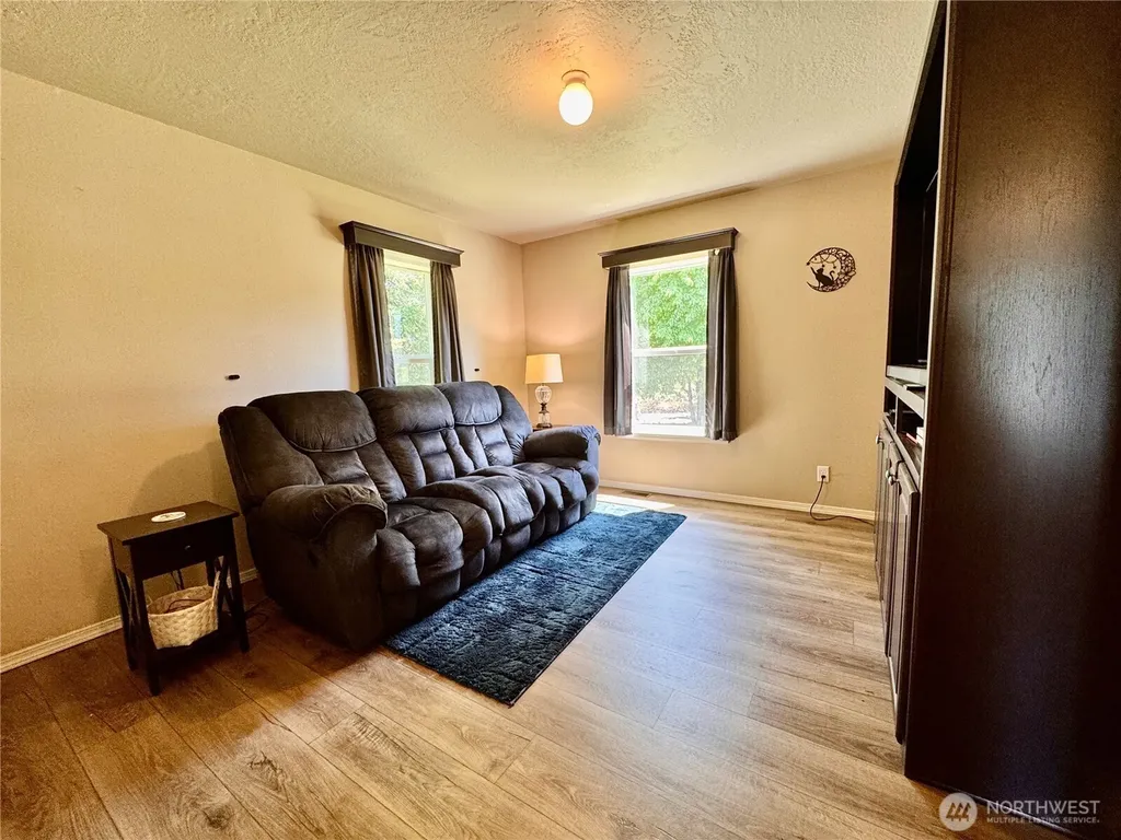 20 W Freedom Lane Shelton WA 98584