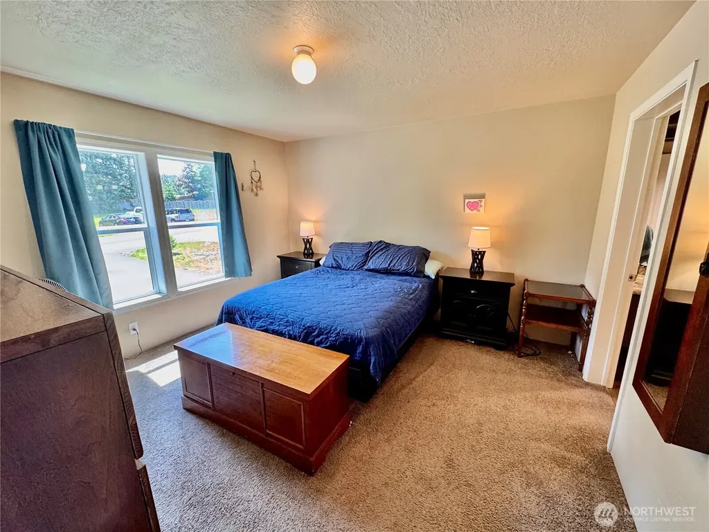 20 W Freedom Lane Shelton WA 98584