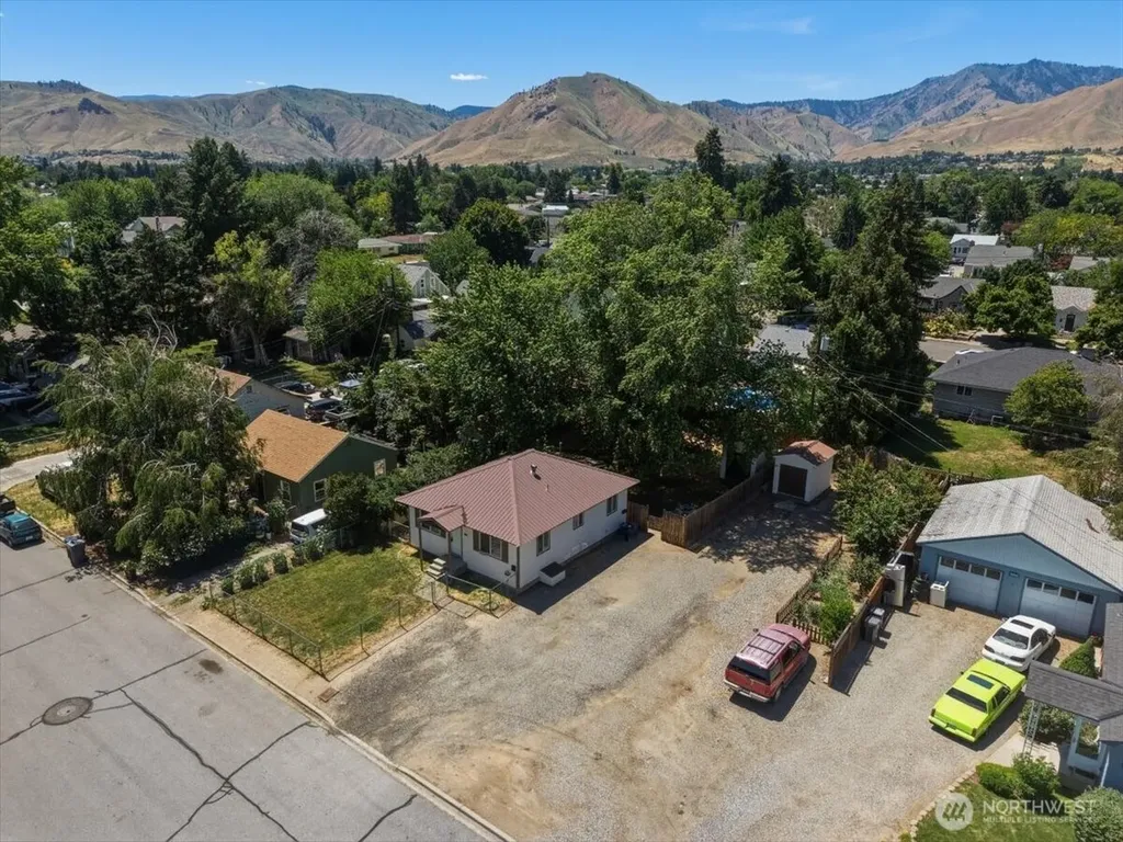1012 Yale Avenue Wenatchee WA 98801