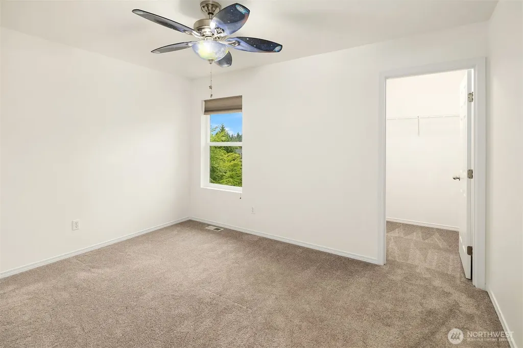 650 NW Nesvik Way Poulsbo WA 98370