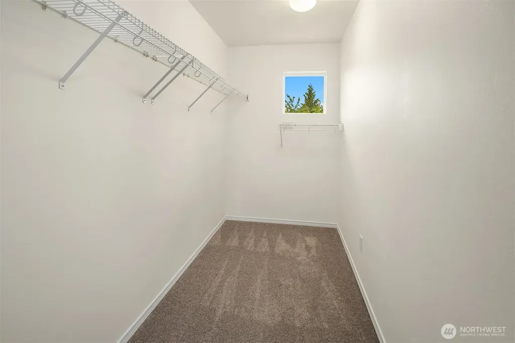 650 NW Nesvik Way Poulsbo WA 98370