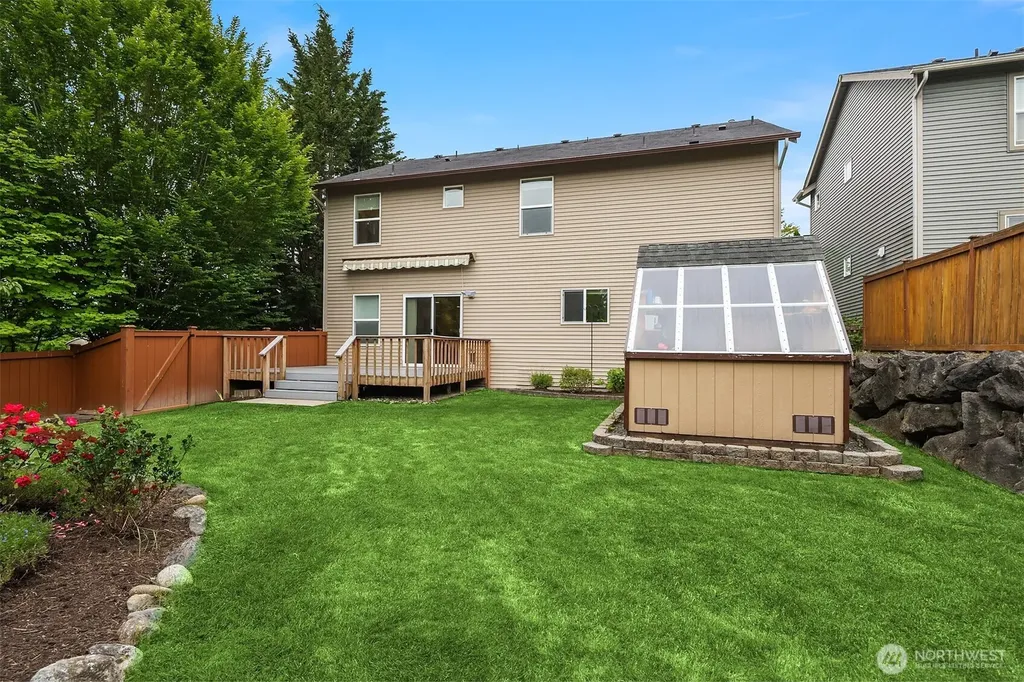 650 NW Nesvik Way Poulsbo WA 98370