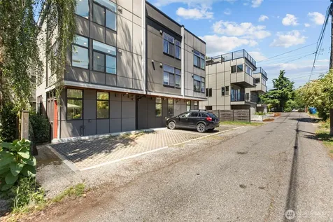 6612 Corson Avenue S Seattle WA 98108