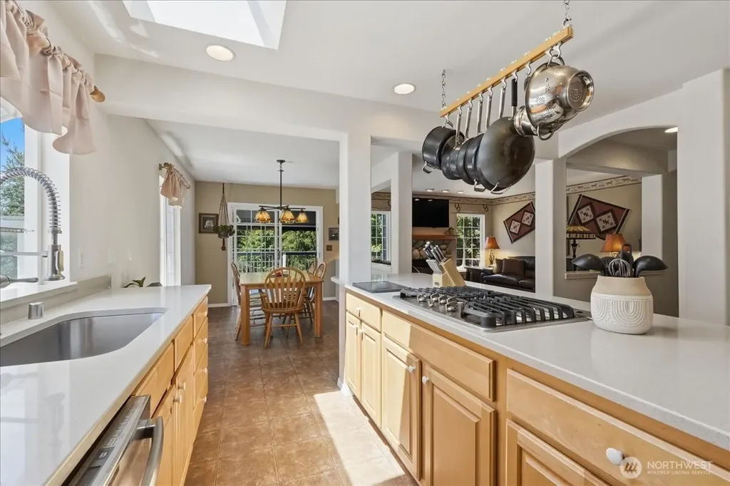 16511 38th Street E Lake Tapps WA 98391