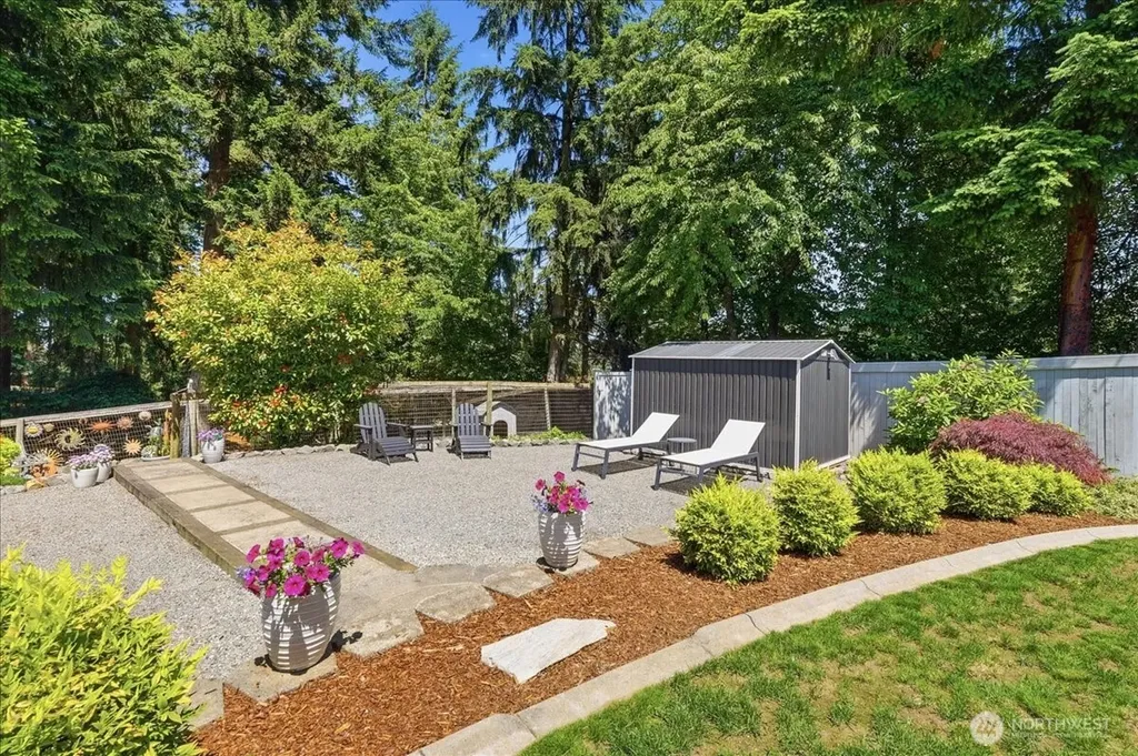 16511 38th Street E Lake Tapps WA 98391