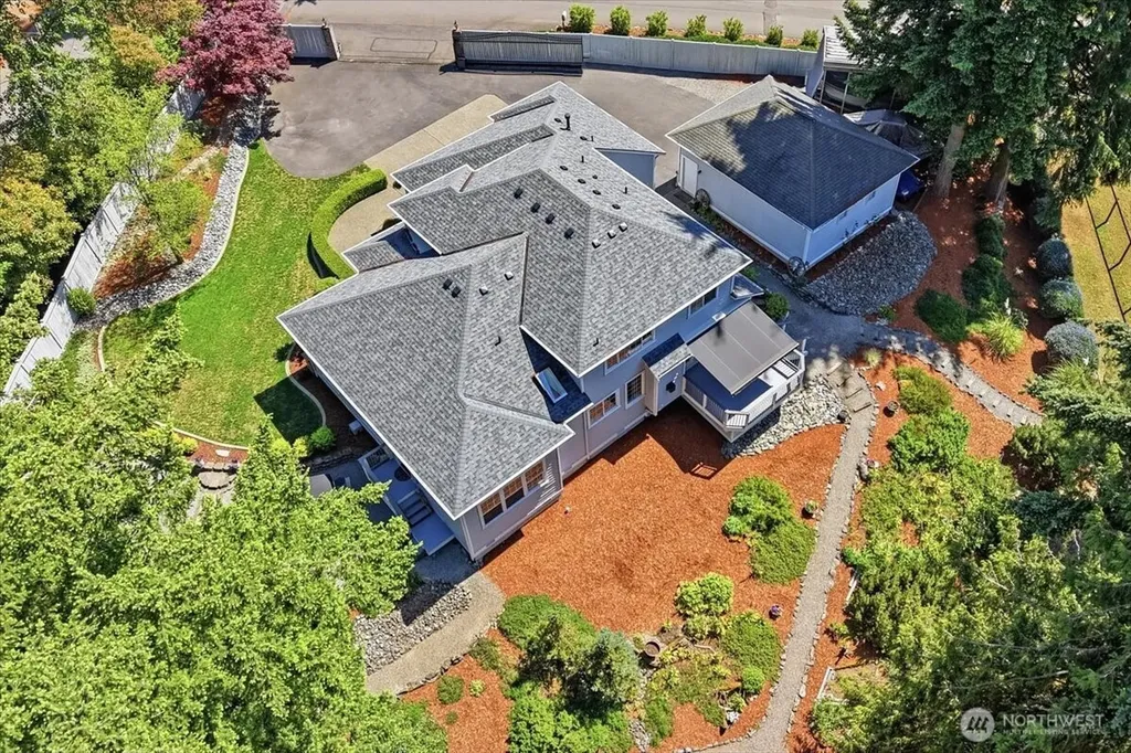16511 38th Street E Lake Tapps WA 98391