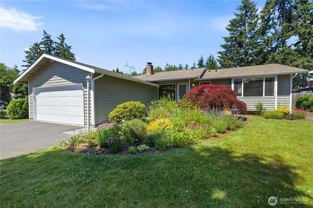 27745 166th Avenue SE Covington WA 98042