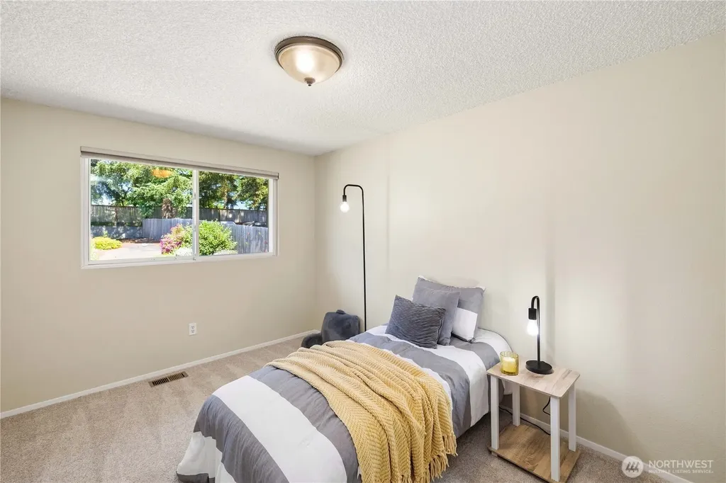 27745 166th Avenue SE Covington WA 98042