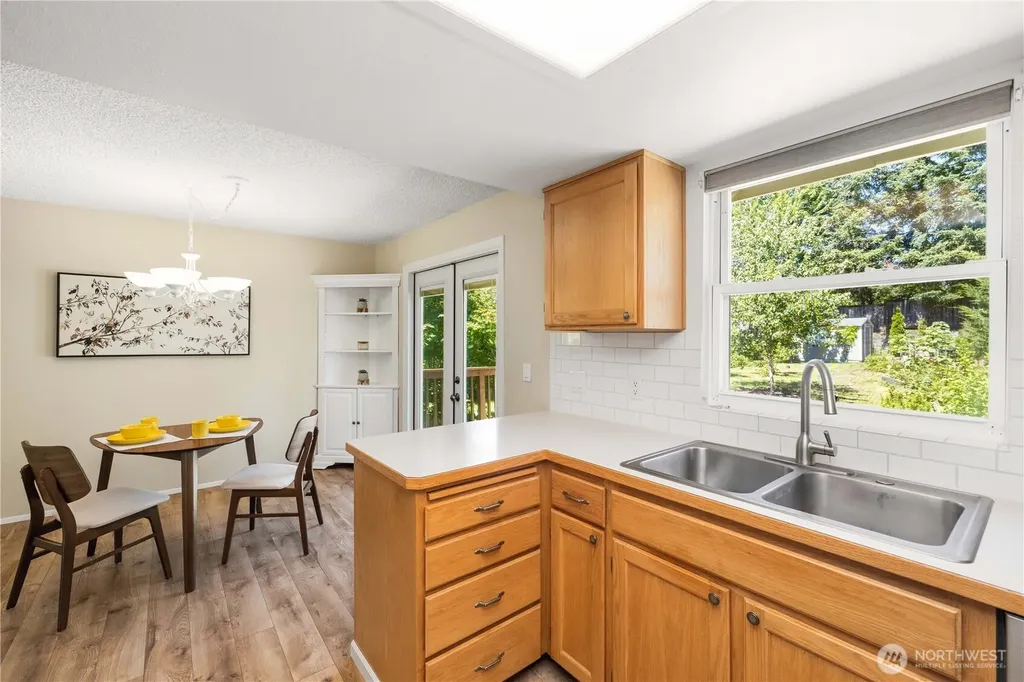 27745 166th Avenue SE Covington WA 98042