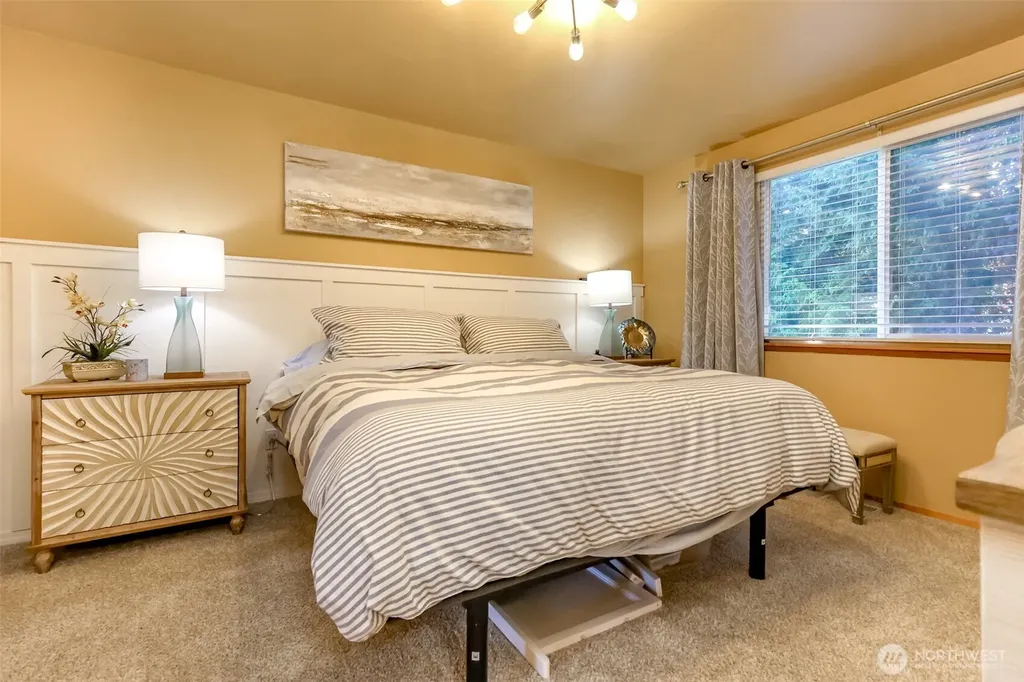 3817 52nd Avenue NE Tacoma WA 98422
