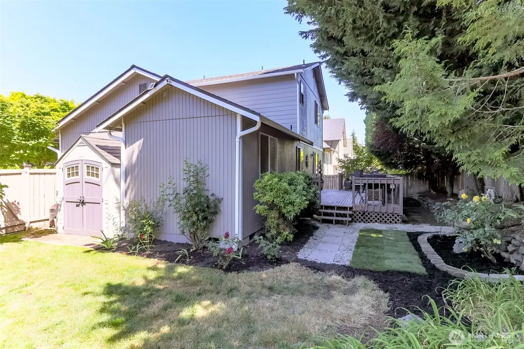 3817 52nd Avenue NE Tacoma WA 98422
