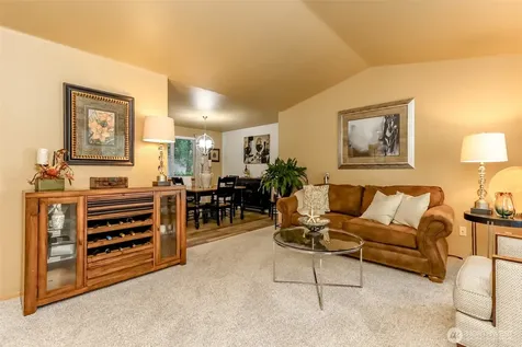 3817 52nd Avenue NE Tacoma WA 98422